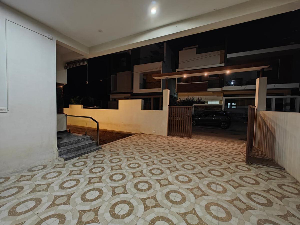 Beautiful 4Bhk Duplex Villa Mysore Exterior foto